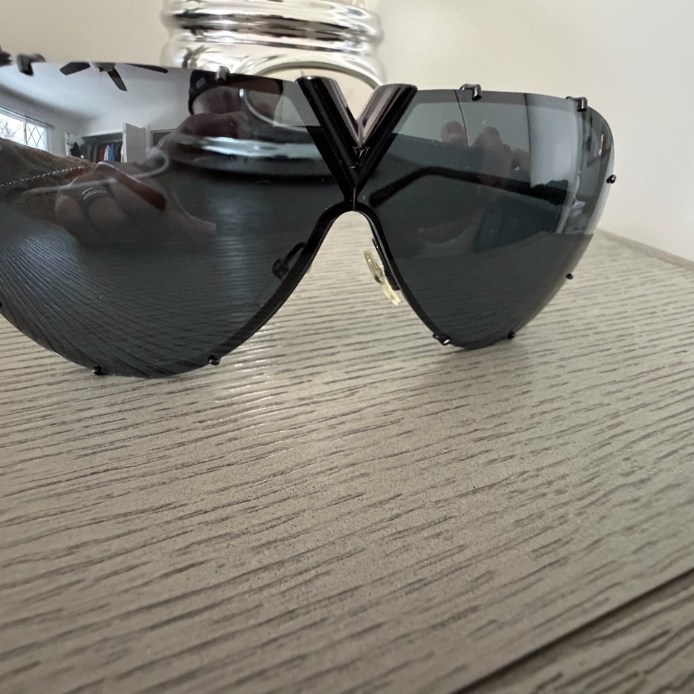 Louis Vuitton Black Sunglasses